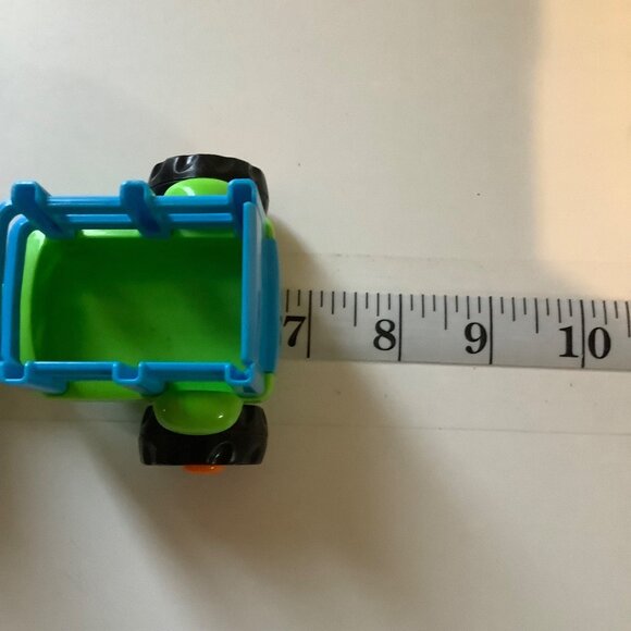 Toy Tractor & Trailer Set Farm Vehicle Set Toddler Push and Go Detachable - Picture 8 of 9